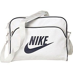 umhängetasche nike weiß|Nike Rucksäcke & Taschen. Nike DE.